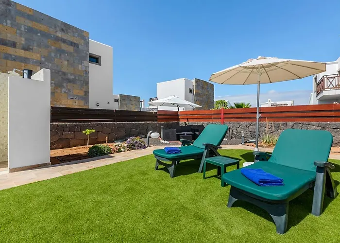 Siesta Lanzarote Villa *